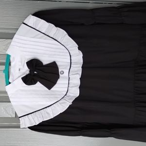 Traditional black and white gothic lolita dress 3X runs small